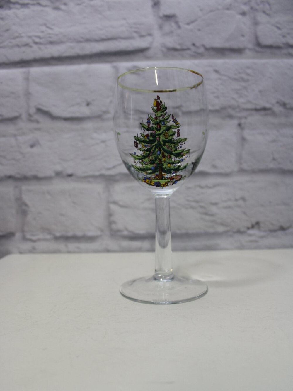 Spode Christmas Tree Wine Glass Tree Motif Gold Rimmed Edge Replacement Glass
